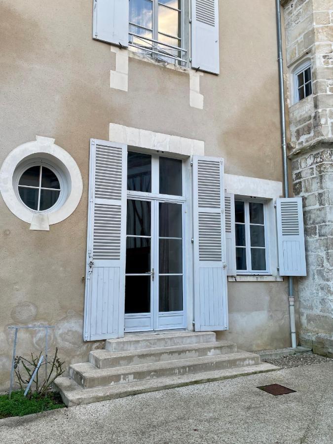 Le Show Room Auxerre Kültér fotó